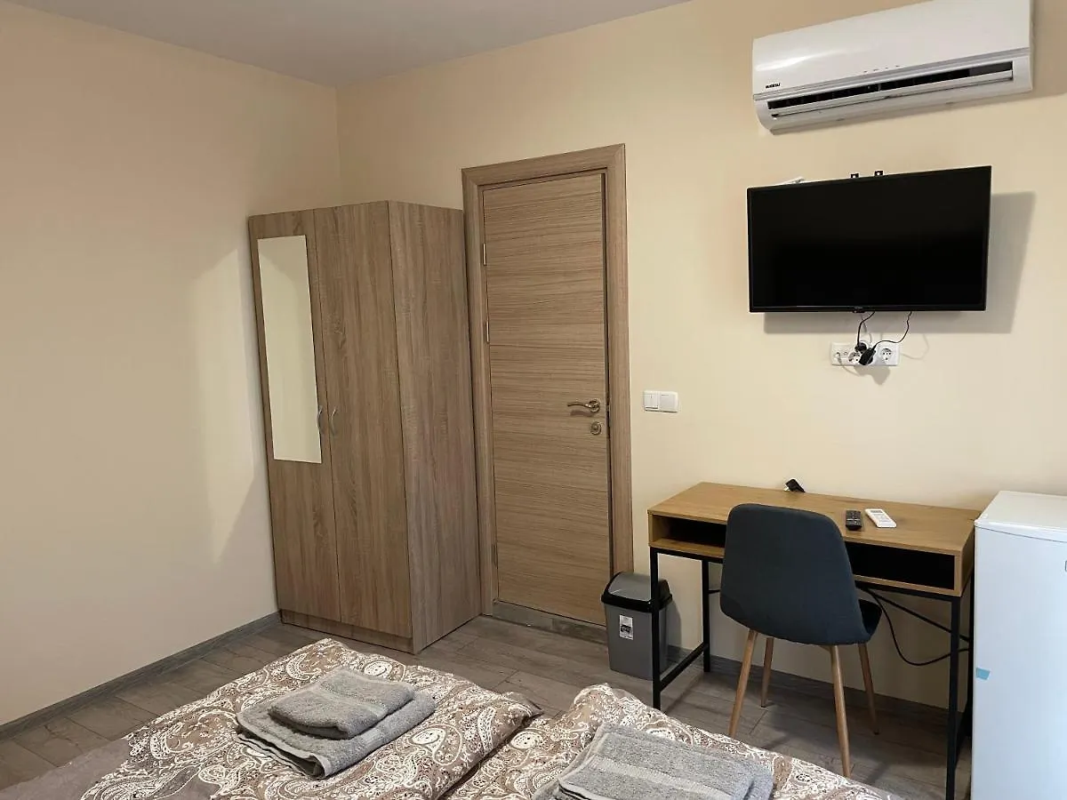 Zaraaparthotel Sofia 0*,